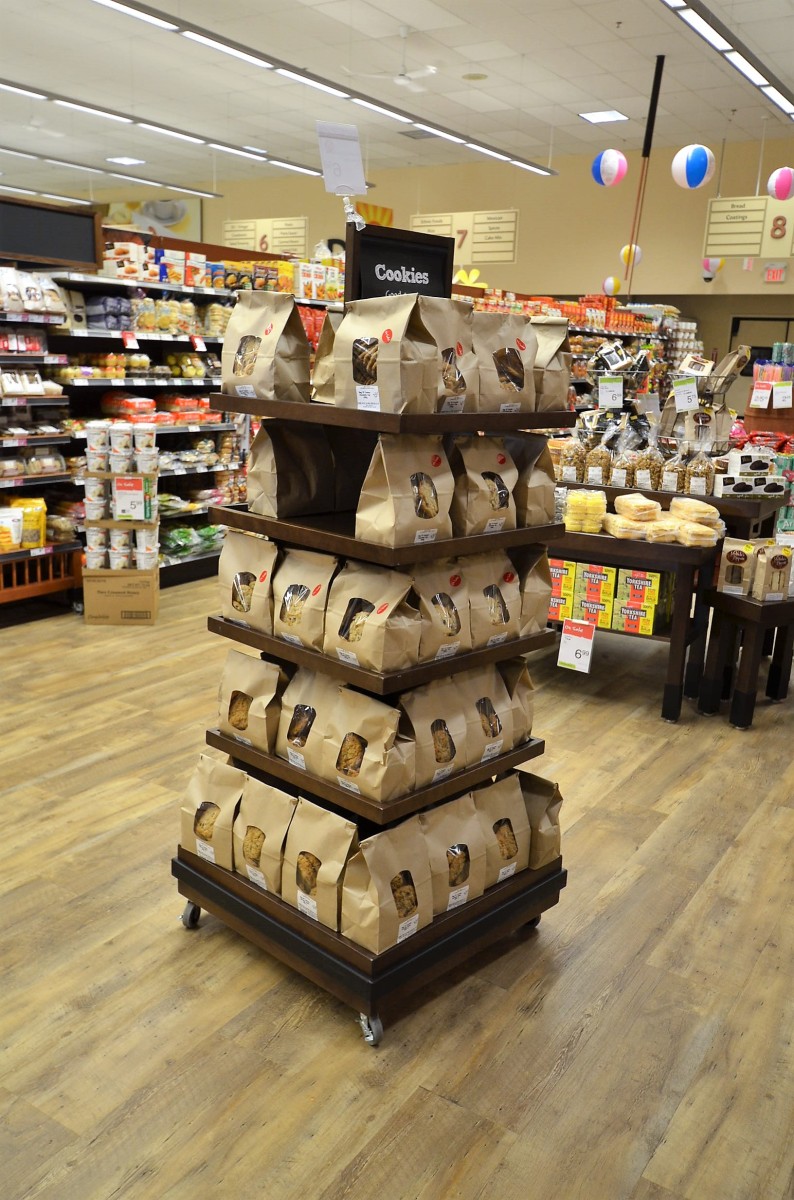 Walkaround Shelving Displays | Bakery Shelving Displays | Walkaround ...